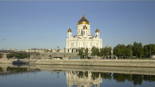 Illustration for article titled The Strange History of the Moscow Cathedral That Couldn't Be Destroyed
